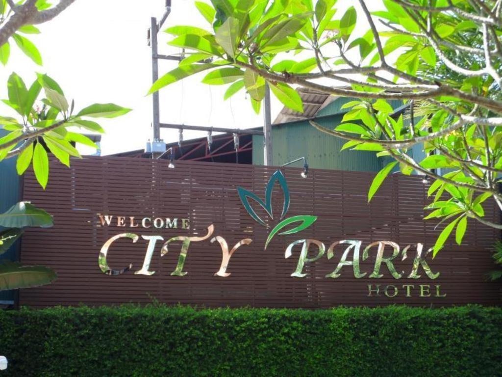 City Park Hotel Phatthalung Eksteriør bilde